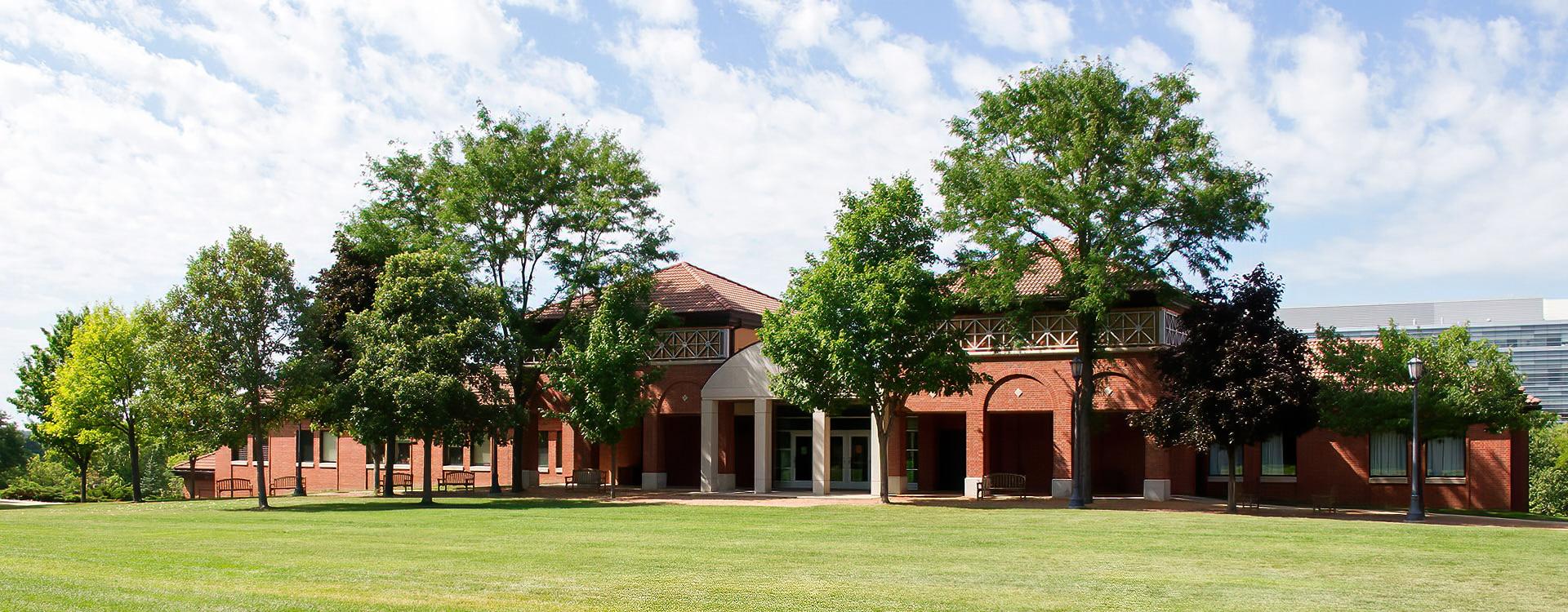 Exterior of WLC's Center for Arts and Performance